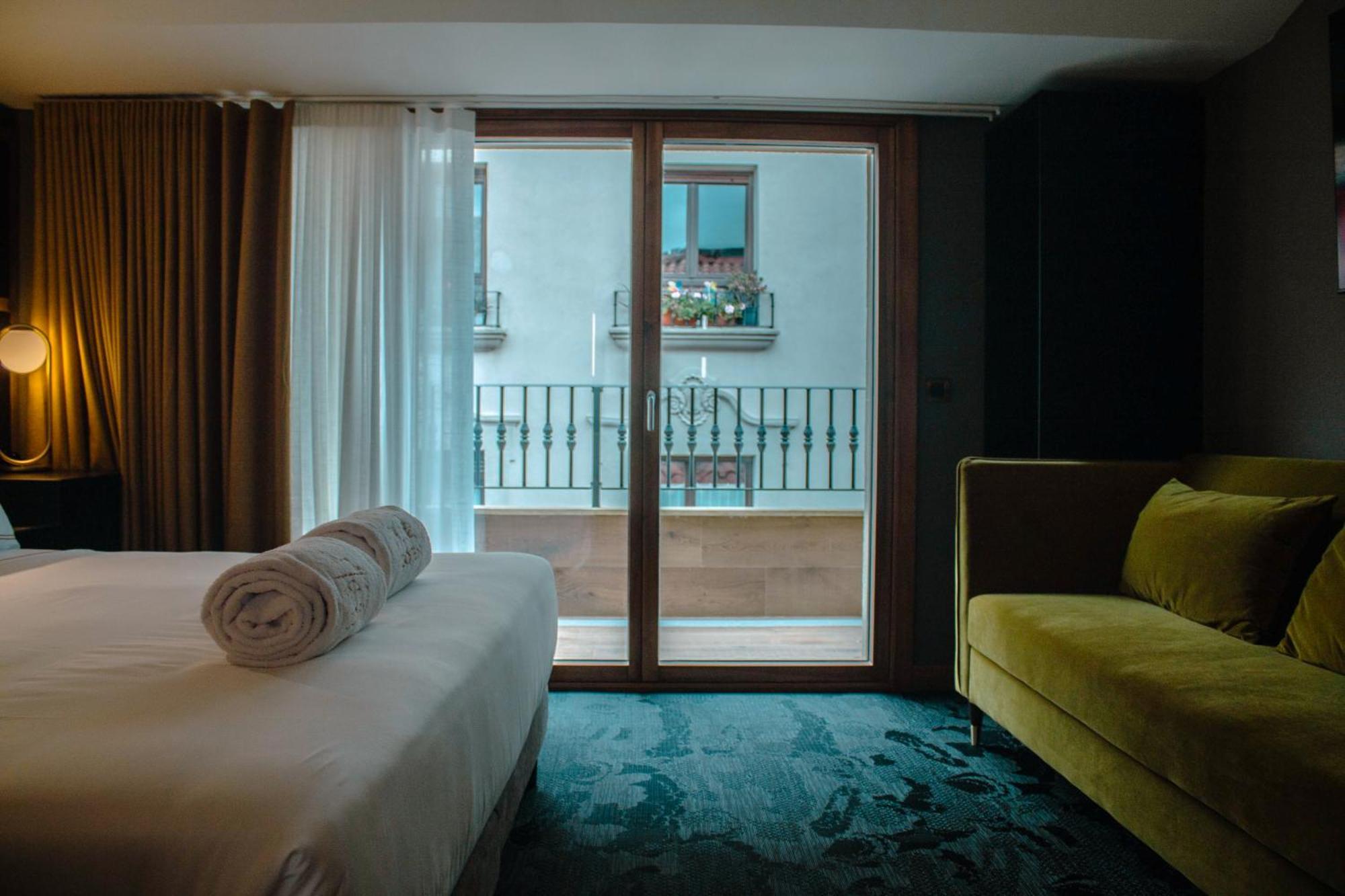 Goien Boutique Hotel Bilbao Bagian luar foto