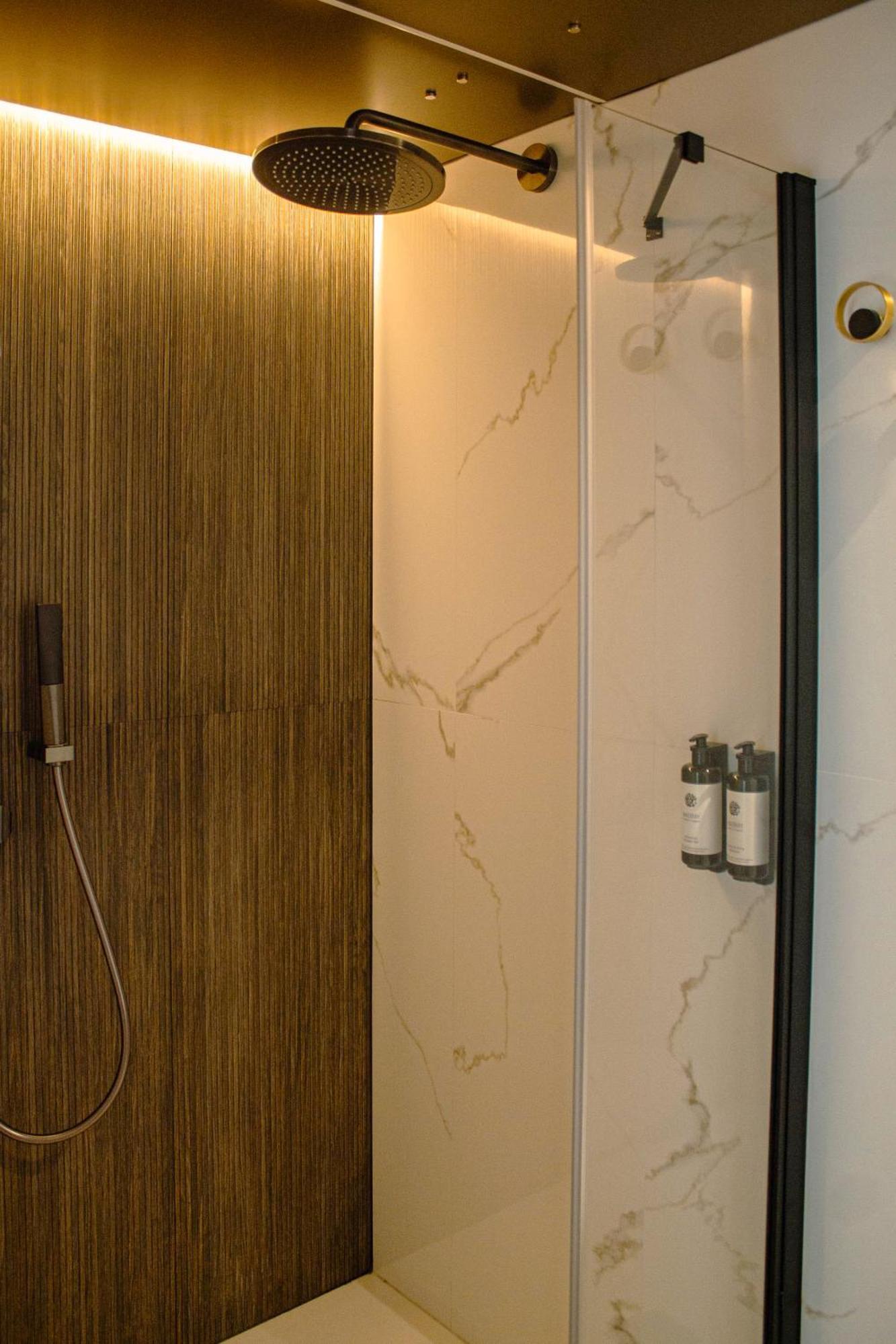 Goien Boutique Hotel Bilbao Bagian luar foto