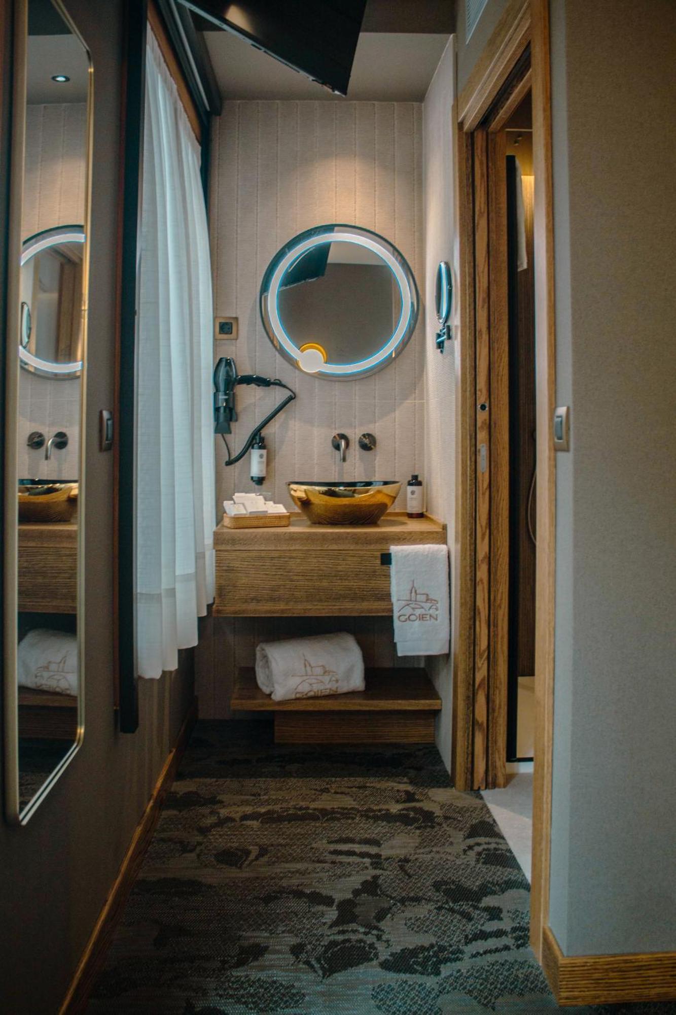 Goien Boutique Hotel Bilbao Bagian luar foto